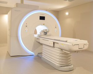 1.5Ｔ（テスラ）ＭＲＩ