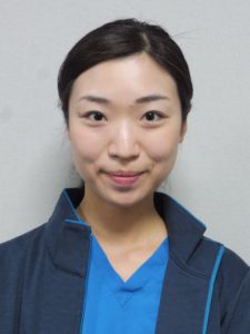 松廣　絢子